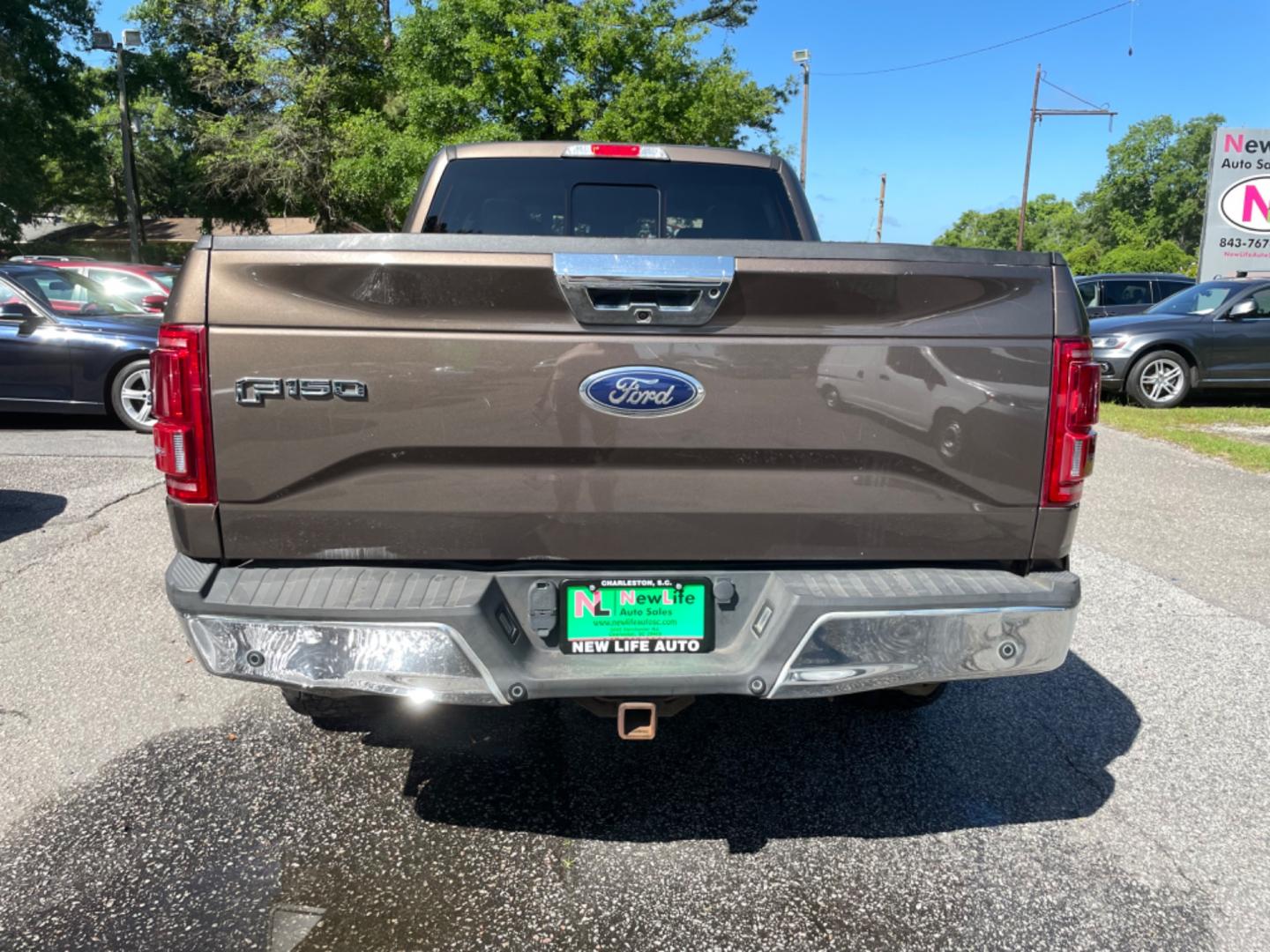 2015 GRAY FORD F-150 lariat (1FTFW1EG0FK) with an 3.5L engine, Automatic transmission, located at 5103 Dorchester Rd., Charleston, SC, 29418-5607, (843) 767-1122, 36.245171, -115.228050 - Beautiful Interior with Leather, Navigation, Backup Camera, Sony Sound System with CD/AUX/USB/Sat/Bluetooth, Dual Climate Control, Power Everything (windows, locks, seats, mirrors), Heated/Cooled/Memory Seats, Rear Heated Seats, Rear Power Inverter, Tow Package with Brake Assist, Push Button Start, - Photo#4